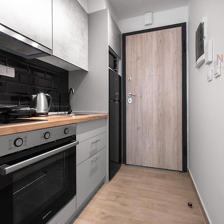 V1 Boutique Rooms, Nilie Hospitality Mgmt Thessaloniki Buitenkant foto