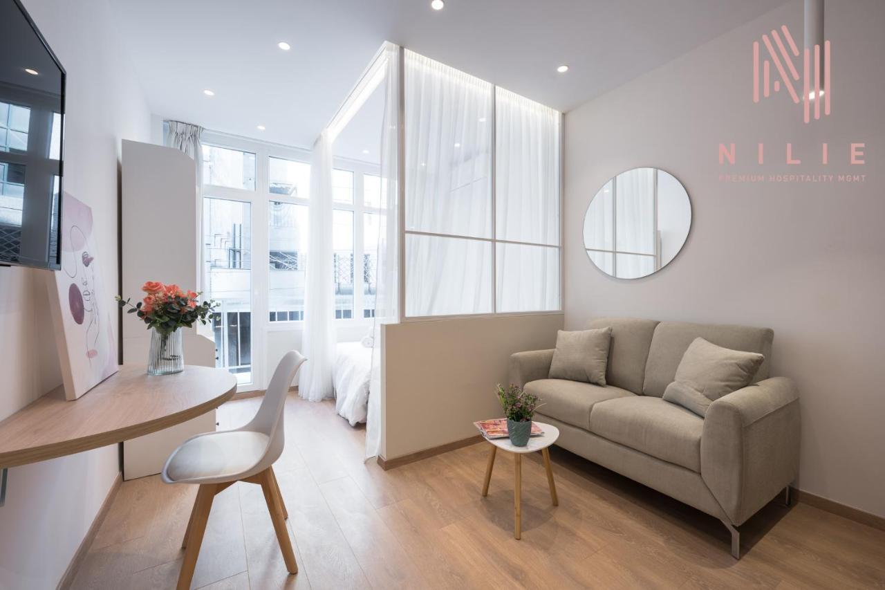 V1 Boutique Rooms, Nilie Hospitality Mgmt Thessaloniki Buitenkant foto