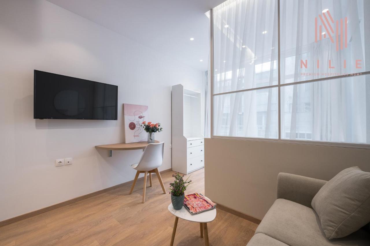 V1 Boutique Rooms, Nilie Hospitality Mgmt Thessaloniki Buitenkant foto