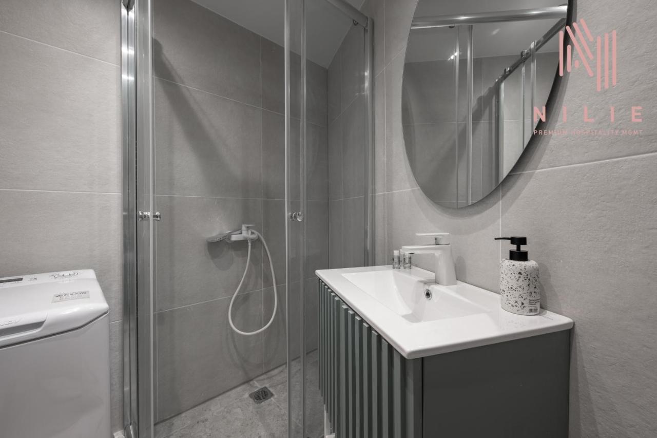 V1 Boutique Rooms, Nilie Hospitality Mgmt Thessaloniki Buitenkant foto