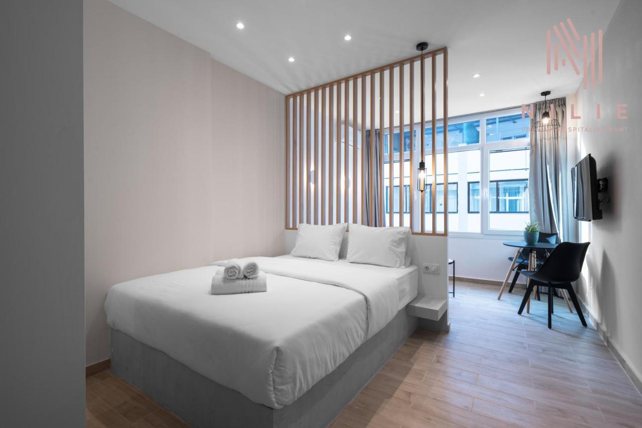 V1 Boutique Rooms, Nilie Hospitality Mgmt Thessaloniki Buitenkant foto