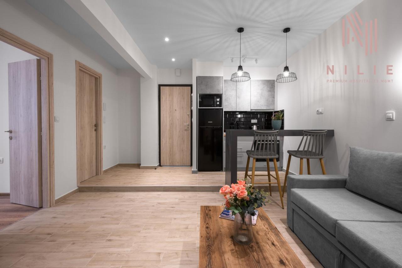 V1 Boutique Rooms, Nilie Hospitality Mgmt Thessaloniki Buitenkant foto